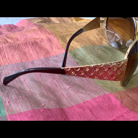 Prada  Sunglasses SPR60I